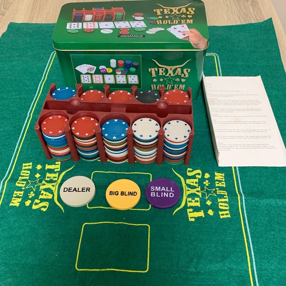 TEXAS HOLD’EM POKER SET TIN BOX W/ GAMING MAT - Picture 3 of 9